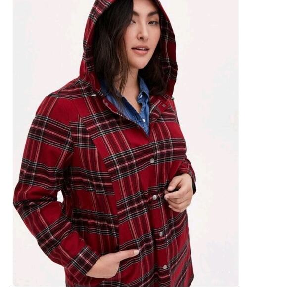 NWT Torrid Jacket Flannel Hooded Anorak Plaid Red Pockets Plus Size: 3X (22/24) - Picture 3 of 6